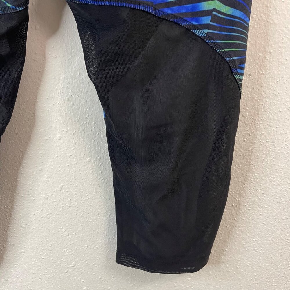 Womens Capri Leggings Blue/Green Striped Pattern With Black Mesh Panels Size L - Picture 6 of 11